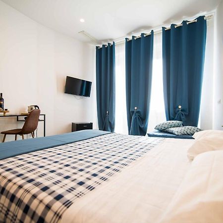 Quattro Briganti Bed and Breakfast Salerno Exteriör bild
